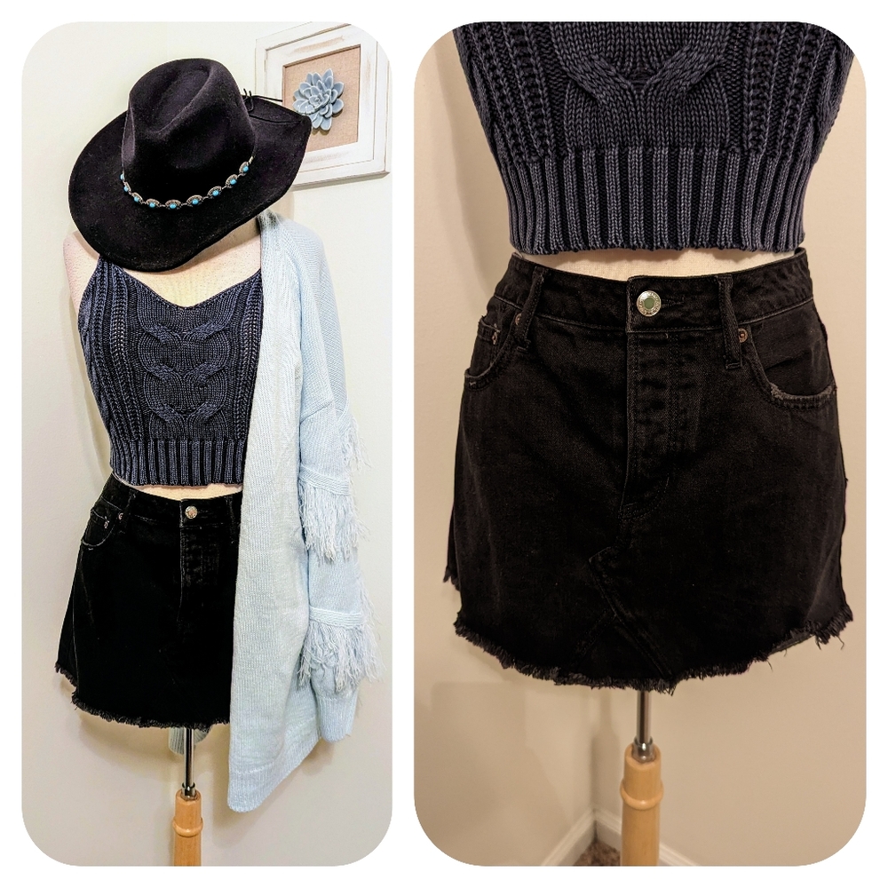 American Eagle Hi Rise Festival Mini Skirt Distressed Denim Black Size 10